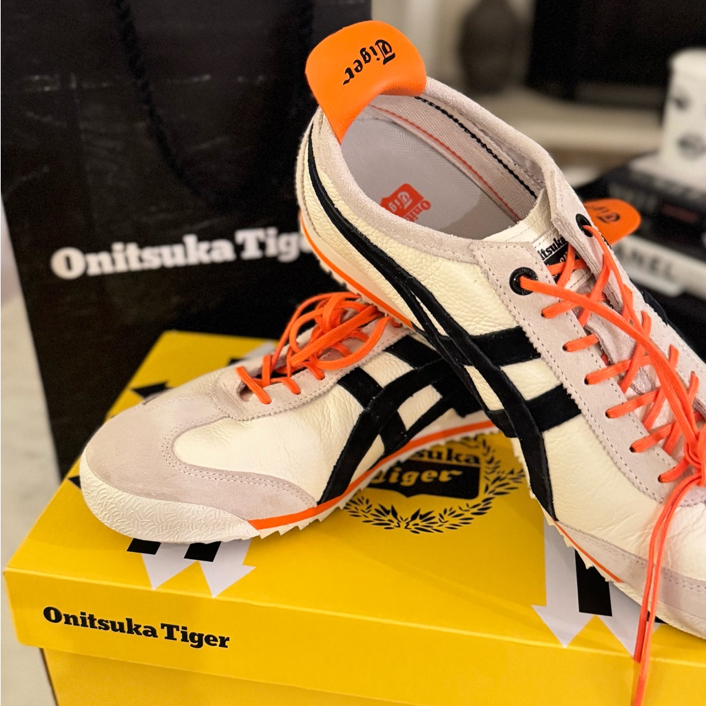 Onitsuka Tiger White And Black Sneakers W Orange Accent Brand New